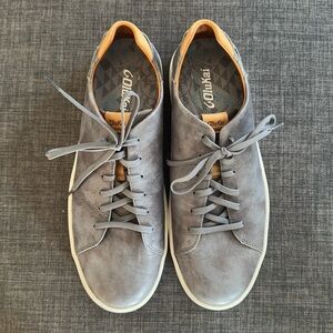 Olukai men’s sneakers, 10.5 - Like new!